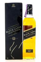 Lote 2470 - WHISKY JOHNNIE WALKER BLACK LABEL 12 ANOS - Garrafa de Whisky, Aged 12 Years, Blended Scotch Whisky, John Walker & Sons, Escócia, (700ml - 40%vol). Nota: em caixa de cartão original