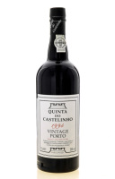 Lote 2704 - PORTO QUINTA DO CASTELINHO VINTAGE 1994 - Garrafa de Vinho do Porto, Vintage 1994, Engarrafado em 1996, Quinta do Castelinho Vinhos, São João da Pesqueira, Douro, (750ml - 20%vol.). Nota: garrafa idêntica à venda por € 72,50. Consultar valor i