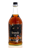 Lote 2733 - BRANDY RAMOS PINTO - Garrafa de Brandy, Casa Ramos Pinto, Porto, (1000ml - 40%vol.). Nota: garrafa idêntica foi vendida por € 26 na Oportunity Leilões. Consultar valor indicativo em https://oportunityleiloes.auctionserver.net/view-auctions/cat