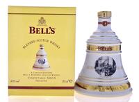 Lote 2787 - WHISKY BELL'S CHRISTMAS 2005 - Garrafa Decanter de Whisky, Old Scotch Whisky, (700ml - 40%vol.). Nota: garrafa idêntica à venda por € 84,95 (£ 75,95). Em caixa de cartão original. Consultar valor Indicativo em https://www.fairleys-wines.co.uk/