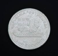 Lote 110 - PORTUGAL, MOEDA DE 1000 ESCUDOS EM PRATA, ANO 1996 - Alusiva à Recuperação da Fragata D. Fernando II e Glória. Peso indicativo: 27 g. Dim: 4 cm (diâmetro). Nota: sem classificação atribuída, cabe ao licitante atribuir a classificação e a valori