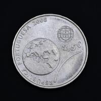 Lote 125 - MOEDA DE 2,5 EUROS EM PRATA, ANO 2008 - Moeda da República Portuguesa, Jogos Olímpicos de Pequim. Prata. Peso indicativo: 11 g. Dim: 2,6 cm (diâmetro). Muito bom estado de conservação. Nota: sem classificação atribuída, cabe ao licitante atribu