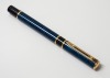 Lote 39 - WATERMAN, CANETA DE APARO - Corpo e tampa em decoração marmoreada de tonalidade azul turquesa com aparo, clip e acabamentos banhados a ouro, aparo tamanho F. Made in France. Ótimo estado de conservação. Nota: Proveniente de loja de colecionismo/ - 2