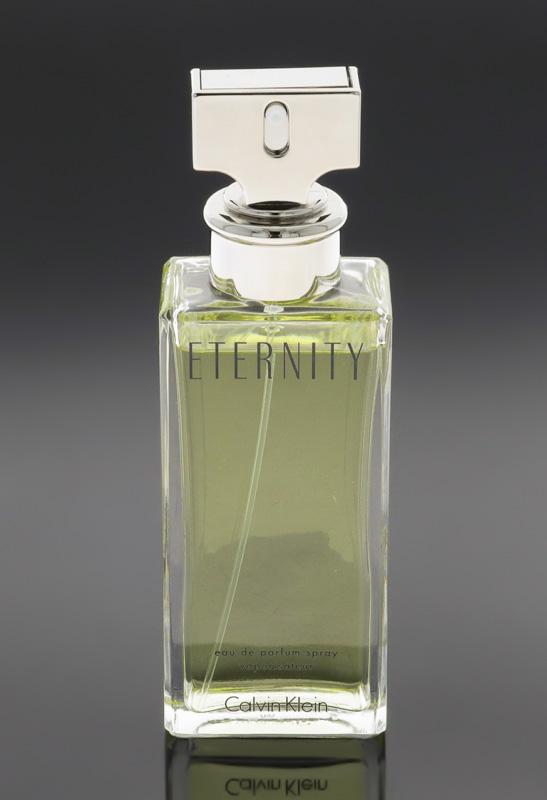 Lote 1 - CALVIN KLEIN, FRASCO DE PERFUME, TESTER – Eau de Parfam Spray "Eternity", Made in