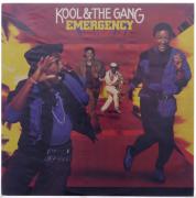 Lote 6 - EMERGENCY, KOOL & THE GANG - Disco de vinil de 33 RPM de 1985 editado pela GIRA. Nota: não testado