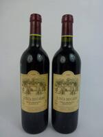 Lote 1150 - Lote de 2 garrafas de Vinho Tinto, QUINTA DO CARMO, Alentejo, colheita de 1992, para coleccionadores. Ano marcante para esta casa de vinhos, pois foi quando se iniciou a agora já extinta colaboração entre Júlio Bastos e a "Domaines Barons de R