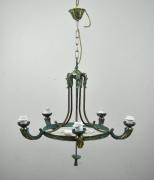 Lote 15 - Candeeiro de teto em metal, cor verde e dourado, com 7 lumes, com 49 cm de altura e 70 cm de diâmetro.