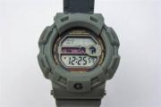 Lote 359 - Relógio de pulso Gulfman, Anti-shock, digital, com aproximadamente 5 cm de diâmetro. Water Resistant. Costas da caixa em aço inoxidável. Bracelete em borracha. Usado, a trabalhar