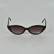 Lote 364 - Óculos de Sol, PIAVE, modelo oval, armação de massa castanha, protecção 100% UV, Originais, Nota: Peça de Mostruário