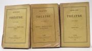 Lote 10 - THÉATRE. I. CROMWELL; II. HERNANI, MARION DE LORME, LE ROI S'AMUSE; III. LUCRÈCE BORGIA, MARIE TUDOR, ANGELO. 3 VOLS - Victor Hugo, Paris, Librairie Hachette & Cie, 1884. 3 vols. Em brochura. Conserva todas as capas de brochura. Raro. Conjunto valioso. Nota: picos de acidez nas capas de brochura; miolos em muito bom estado de conservação. Vol I à venda por € 45 - https://www.abebooks.fr/servlet/BookDetailsPL?bi=18593597094&clickid=w-M2Khxlp314VYkTDS0dt0ZiUklT%253AmUlXUUKWc0&cm_mmc=aff-