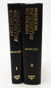 Lote 3 - HISTÓRIA DA ARQUITECTURA MODERNA, 2 VOLUMES - Bruno Zevi, Lisboa, Editora Arcádia, 1970. Encadernação editorial em capa dura. Exemplares com assinatura de posse na folha de guarda e pequenos defeitos. Valiosa e procurada edição integral em português, há muito esgotada de uma das mais importantes e bem documentadas histórias da arquitectura moderna, do maior interesse para estudantes, arquitectos, urbanistas e demais apreciadores e estudiosos.