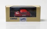 Lote 21 - CORGI- Clássicos da Corgi, Morris Minor Saloon, Red Rally, Nº 96746, 1/43. Com caixa e resguardo