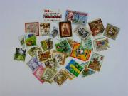 Lote 423 - Filatelia - Selos; Austria - 30 selos diferentes usados; Cotação Michel: 44€; Origem Coleccionador José A.T.Macedo