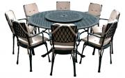 Lote 6112 - CONJUNTO DE JARDIM - Composto por mesa e 8 cadeiras em ferro forjado e pintado de verde, cadeiras com cochins forrado a tecido bege, mesa com tampo circular e base com suporte para chapéu de Sol. Decoração vazada e recortada com motivos vegetalistas. Dim aprox: 75x145x145 (mesa); 89x50x39 cm (cadeiras). Nota: sinais de uso, falhas e defeitos
