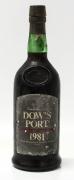 Lote 18 - DOW'S PORT 1981 - Garrafa antiga de Vinho do Porto Late Bottled Vintage 1981. Engarrafado em 1987 por Silva & Cosens , lda - Porto. (75cl, 20%vol.). Alguns sinais de desgaste no rótulo
