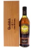 Lote 2014 - WHISKY GLEFIDDICH GRAN RESERVA 21 ANOS - Garrafa de Whisky, Pure Single Malt Scotch, Aged 21 Years, Gran Reserva, Cuban Run Finish, Glenfiddich Distillery, Escócia, (700ml - 40%vol.). Nota: garrafa idêntica à venda por € 650. Em caixa de madei