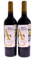 Lote 2053 - ABREU CALLADO RESERVA 2013 - 2 garrafas de Vinho Tinto Regional Alentejano, Abreu Callado, Reserva 2013, das castas Touriga Nacional, Alicante Bouschet, Trincadeira e Aragonês com estágio em barricas de carvalho francês, Produzido e Engarrafad