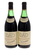 Lote 2186 - DÃO GARRAFEIRA 1973 – 2 Garrafas de Vinho Tinto, Dão Garrafeira 1973, José Marques Agostinho, Filhos & Cia, Entroncamento, (750ml)