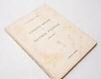 Lote 69 - AUTOGRAFADO: CANÇÃO NEGRA E OUTROS POEMAS (1950-1960) - Albuquerque Freire, Lourenço Marques, Minerva Central, 1960. 1ª edição. Raro. Com afectuosa dedicatória autógrafa. Encadernação em brochura. Exemplar ainda por abrir. Nota: picos de acidez 