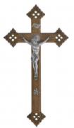 Lote 97 - CRUCIFIXO COM CRISTO - Crucifixo em madeira de nogueira. Cristo em metal prateado. Dim: 33 cm (crucifixo) e 12 cm (Cristo)