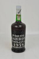 Lote 1191 - Lote de Garrafa de Vinho do Porto BARROS, Colheita 1974, aloirado doce, engarrafado em 1982, para coleccionador.