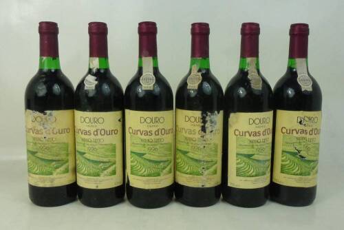 Lote 1286 - Lote de seis garrafas Curvas D'ouro, colheita de 1996, Douro. Para coleccionadores. Nota: rótulos com falhas.