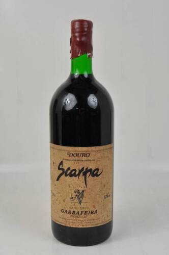 Lote 1302 - Lote de Garrafa de vinho tinto Magnum " Scarpa - 1992 - Em caixa