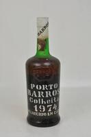 Lote 1352 - Lote de Garrafa de Vinho do Porto BARROS, Colheita 1974, aloirado doce, engarrafado em 1982, para coleccionador.