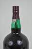 Lote 1383 - Lote de garrafa magnum de Vinho do Porto, NIEPOORT colheita de 1970, engarrafado em 1988. Para coleccionador. Preço garrafeira aprox. 390 €. - 4