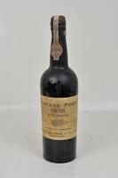 Lote 1595 - Lote de Garrafa de vinho do Porto "Borges" vintage - 1958. Com valor de venda em www.garrafeiranacional.com de 299€. Para coleccionadores