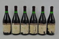 Lote 1745 - Seis garrafas de vinho tinto Ao Tom D´Ela - Adega Cooperativa de Tondela, colheita de 1996.Para coleccionadores. Nota: rótulos danificados.