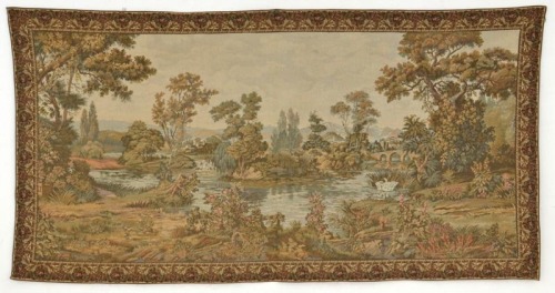 Lote 2 - TAPEÇARIA AO ESTILO GOBELIN - Made in Italy, com etiqueta Arcadia, motivo "Paisagem", forrada. Dim: 110x220 cm