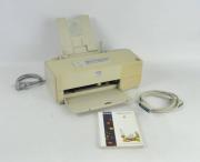 Lote 189 - Impressora Epson Stylus Color II, cor bege, com 15x42x23 cm, cabos de ligação, sem caixa, Nota: usado, não foi testada
