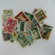 Lote 252 - Filatelia - Selos; Portugal; 40 selos Diferentes; Em Estado Usados