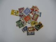 Lote 382 - Filatelia - Selos; Portugal; 40 selos Diferentes; Em Estado Usados