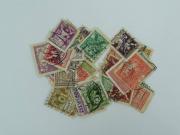 Lote 687 - Filatelia - Selos; Vários Países; 40 selos diferentes; Em Estado Usados