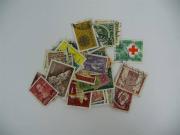 Lote 741 - Filatelia - Selos; Portugal; 40 selos Diferentes; Em Estado Usados