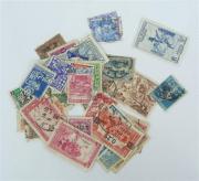 Lote 1093 - Filatelia - Selos; República Francesa; 40 selos diferentes; Em Estado Usados