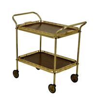 Lote 570 - CARRINHO DE CHÁ - Estrutura em metal dourado com 2 tabuleiros de gradina simulando madeira sendo o superior amovível. Pés com rodízios. Dim: 76x81x42 cm