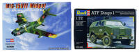 Lote 594 - KITS DE MODELISMOS - Conjunto de 2 caixas, composto "ATF Dingo 1" da Revell, escala 1:72 e "Mig-15UTI Midget" da Hobby Boss, escala 1:72. Dim: 7,6 cm e 14,14 cm