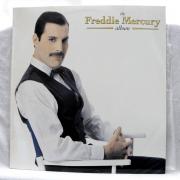 Lote 1939 - LP de vinil - The Freddie Mercury Album , 1992 Mercury Songs ltd, Nota: em estado entre Bom e Muito Bom