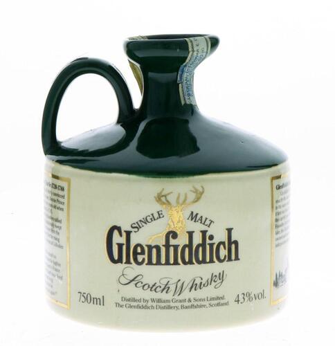 Lote 13 - WHISKY GLENFIDDICH BONNIE PRINCE CHARLIE - Garrafa decanter cerâmica de Whisky, Single Malt, William Grant & Sons, The Glenfiddich Distillery, Escócia, (750ml - 43%vol.). Nota: garrafa idêntica à venda por € 192,50. Consultar valor indicativo em