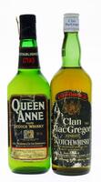 Lote 106 - GARRAFAS DE WHISKY - Conjunto de 2 garrafas de Whisky sendo 1 garrafa de Queen Anne, (750ml - 43%vol.) e 1 garrafa de Clan MacGregor, (750ml - 43%vol.). Nota: garrafas antigas