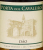 Lote 149 - DÃO PORTA DOS CAVALEIROS 2017 - 3 garrafas de Vinho Branco, DOC Dão 2017, elaborado a partir das castas tradicionais da Região do Dão é maduramente frutado, com sabor fresco e boa persistência gustativa, Caves S. João, (750ml – 12,5%vol.) - 3