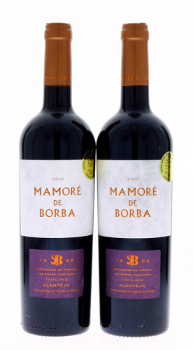 Lote 158 - MAMORÉ DE BORBA 2015 - 2 garrafas de Vinho Tinto, DOC Alentejo, das castas alicante bouschet, syrah e castelão, Sovibor, Borba, (750ml – 14%vol.). Nota: este vinho foi galardoado com uma Medalha de Ouro em 2017 no Challenge International du Vin