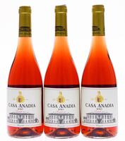 Lote 171 - CASA ANADIA 2015 - 3 garrafas de Vinho Rosado, DOC Dão. vinho de qualidade, intenso e de uma elegância única, produzido num terroir único nos vinhedos do Palácio dos Condes de Anadia em Mangualde, (750ml – 13%vol.)