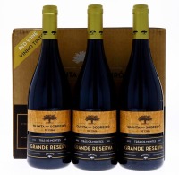 Lote 192 - QUINTA DO SOBREIRÓ DE CIMA GRANDE RESERVA 2015 - 3 garrafas de Vinho Tinto, Trás-os-Montes DOC, Grande Reserva 2015, Quinta do Sobreiró de Cima, (750ml - 14,5%vol.). Nota: em caixa de cartão original