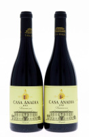 Lote 202 - CASA ANADIA RESERVA 2014 - 2 garrafas de Vinho Tinto, DOC Dão, proveniente das vinhas mais históricas do Palácio dos Condes da Anadia em Mangualde, com estágio em barricas novas de carvalho francês, (750ml – 13,5%vol.). Nota: edição limitada de