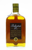 Lote 361 - WHISKY BALLANTINE'S 12 ANOS - Garrafa de Whisky, Very Old Scotch Whisky, George Ballantine & Son, Scotland, (750ml - 43%vol.). Nota: garrafa dos anos 1980s. Em caixa de cartão original - 3