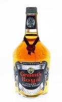 Lote 414 - WHISKY GRANT'S 12 ANOS - Garrafa de Whisky, Grant's Royal, 12 Years Old, Finest Scotch Whisky, William Grant & Sons, Escócia, (750ml - 43%vol.). Nota: garrafa dos anos 1970s